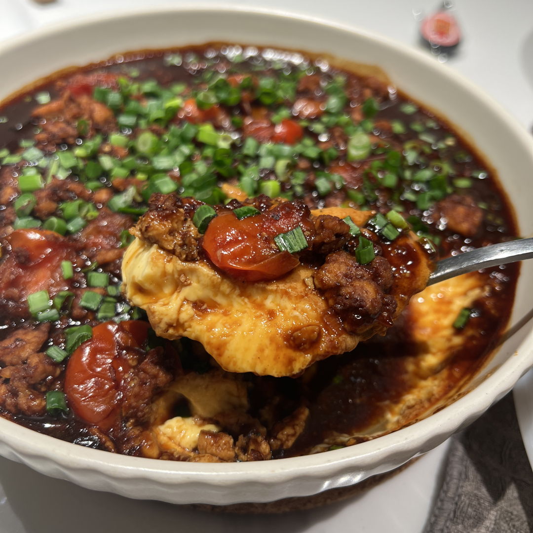 trying another steamed egg variation - with minced chicken meat and cherry tomatoes