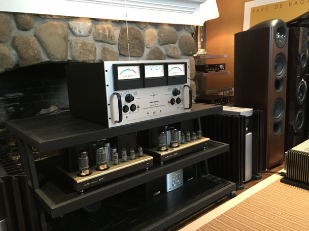 Audio Research D-79 Classic Tube Amp, New ARC Tubes, Te...