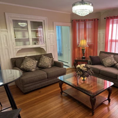 One Bedroom Apartment 