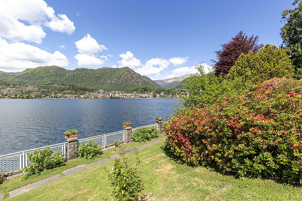  Laveno M.
- Top 5 case in vendita sul Lago d'Orta (1).JPG