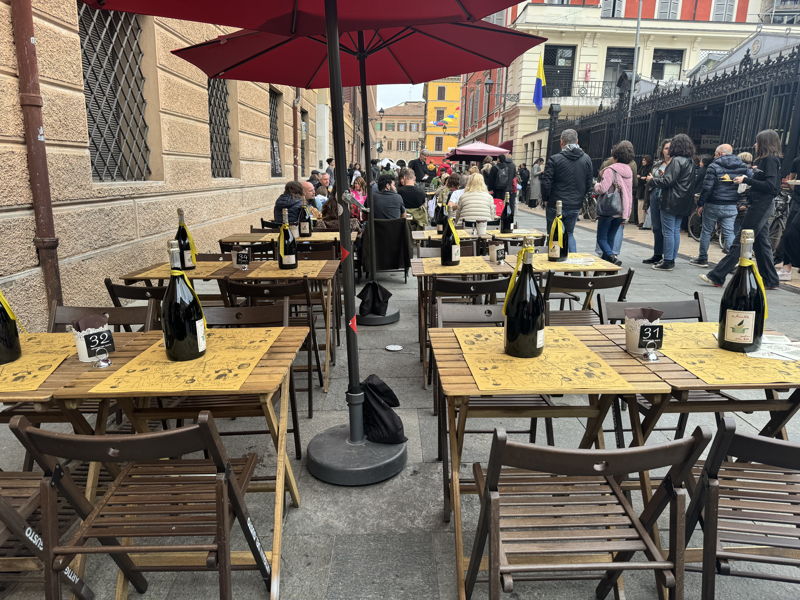 Food & Wine Tours Modena: Modena Flavours: Albinelli Market Tour & Local Lunch