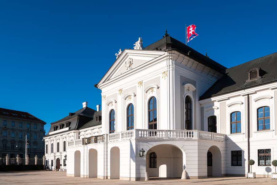 Post-Communism Bratislava Tour - photo 3