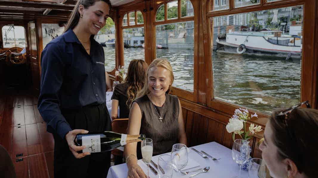 High-End Dinner Cruise: A Culinary Canal Experience - photo 2