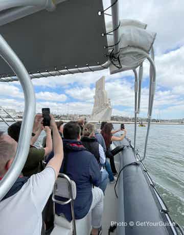Enjoy a city tour by water