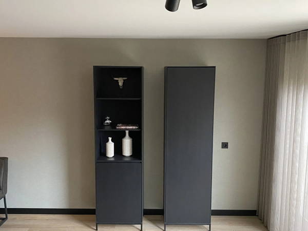 Wandkasten op maat, klantproject Houtenmeubelshop