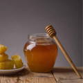 raw-unfiltered-honey-in-jar-table