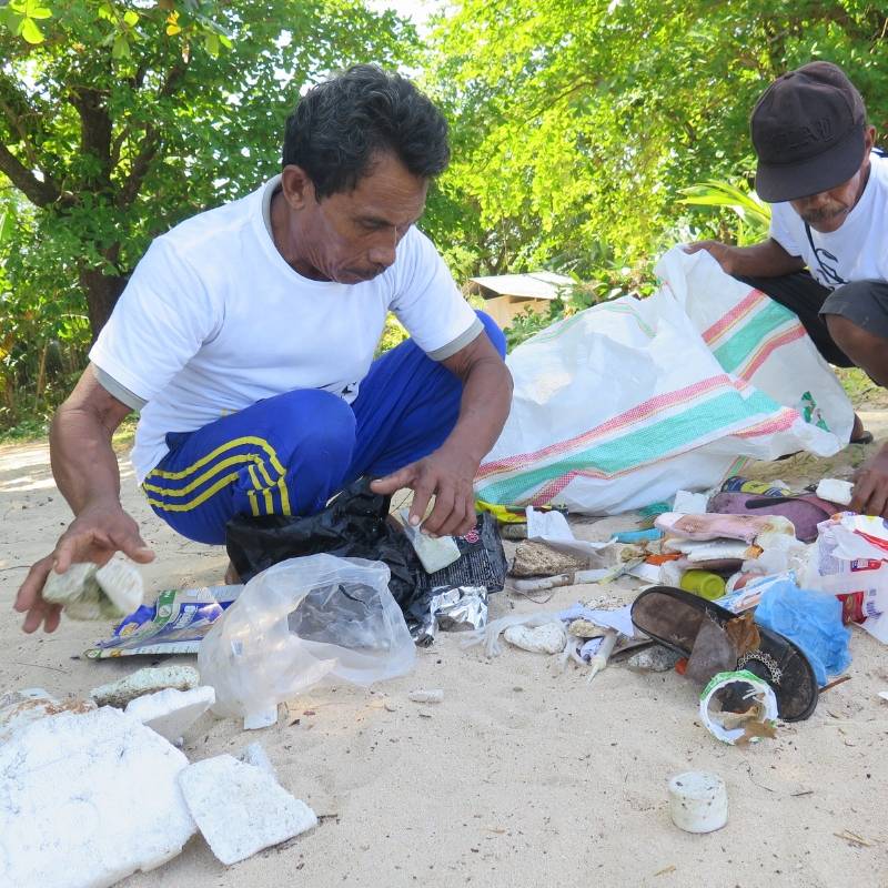 Ocean Spirit Clean-up Indonesien