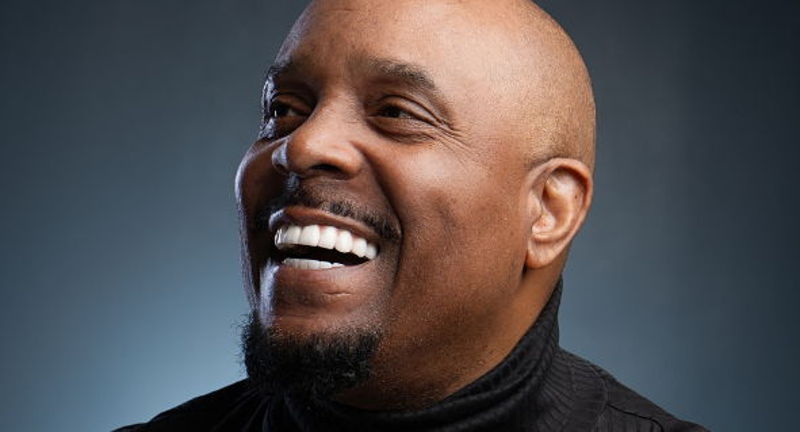 Arnez J.