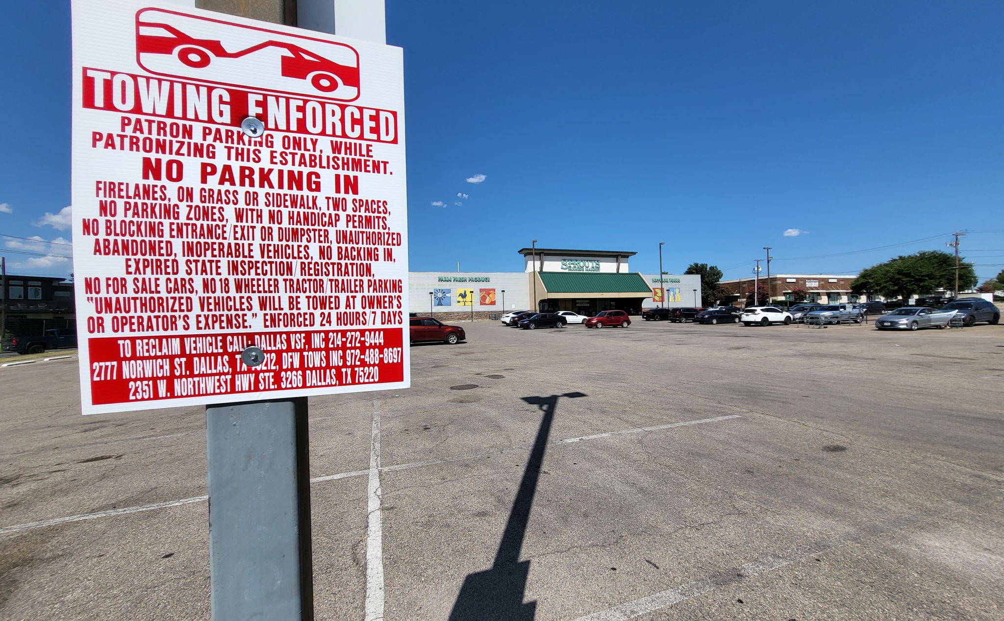 Several big box stores like Sprouts, Fiesta, Sams Club, and CVS Pharmacy have exclusive rights to hundreds of empty parking spaces.