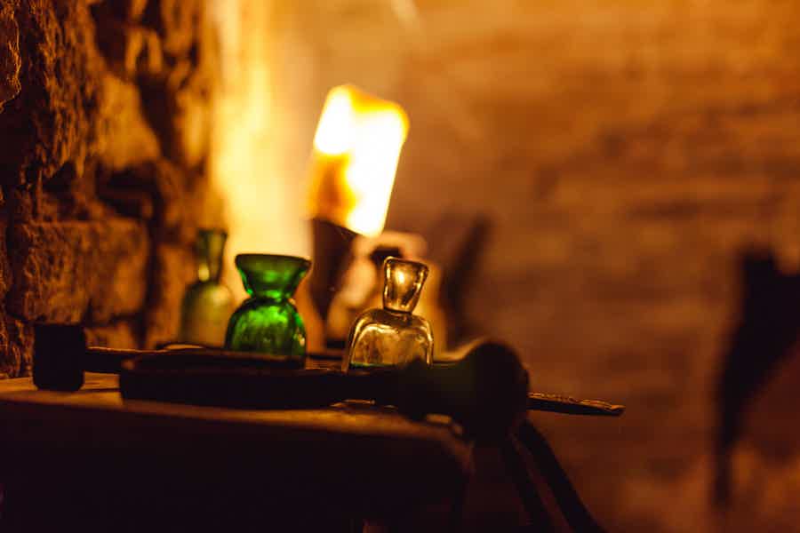 Prague Old Town, Medieval Underground and Dungeon Historical Tour - photo 4