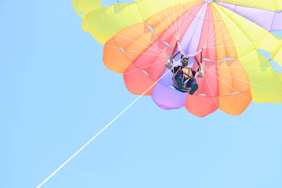 Dubai's Fantastic Parasailing Solo/Duo w/ Burj Al Arab View - photo 4