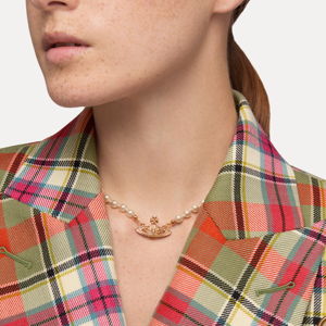 Mini Bas Relief Pearl Choker