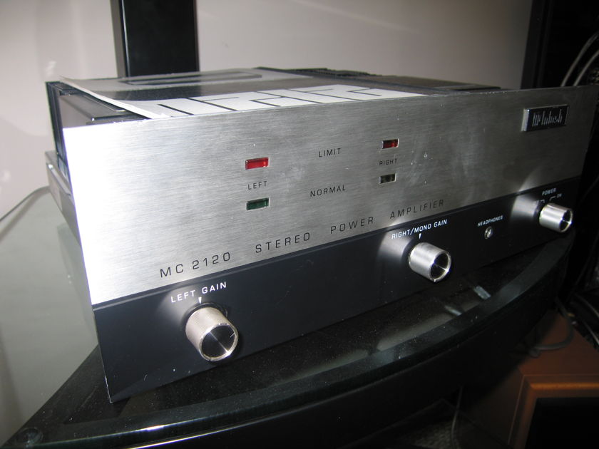 McIntosh MC2120 Stereo Power Amplifier