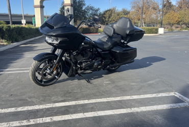 2024 HARLEY-DAVIDSON ROAD GLIDE motorcycle for rent near Santa Fe Springs, CA
