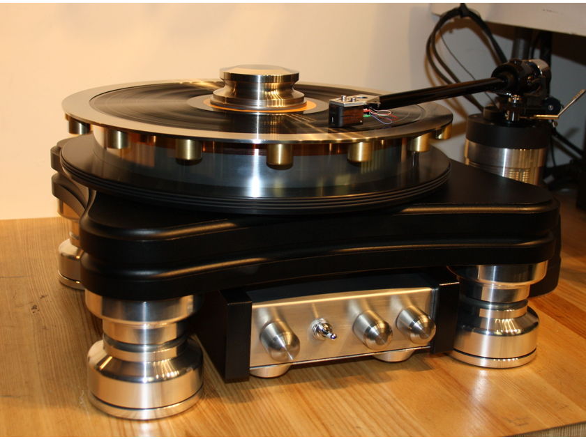 TTWeights Turntable MOMENTUS Tri-Belt/Adjustable VTA Pod WOW !! Save 40% buy at DEALER PRICE, one only !