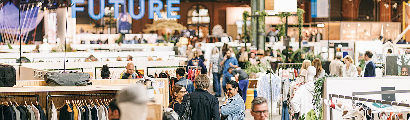  Berlin
- Berlin Fashion Week: Keylooks 2020 auf der Messe Premium | Mehr Informationen unter www.premiumexhibitions.com