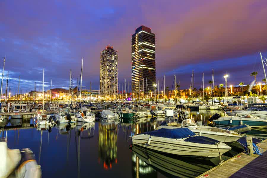 Barcelona: Sunset Sailing Tour with Open Bar & Snacks - photo 1