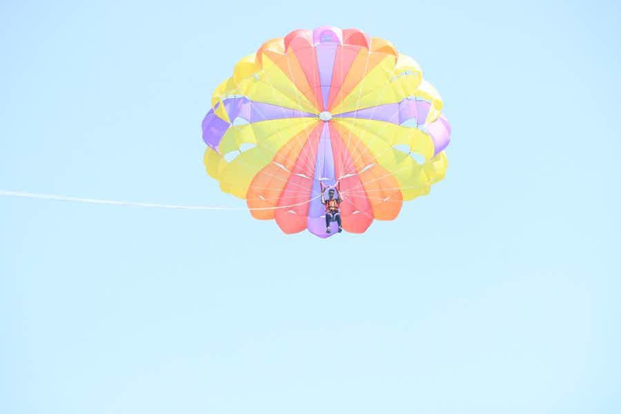 Dubai's Fantastic Parasailing Solo/Duo w/ Burj Al Arab View - photo 5
