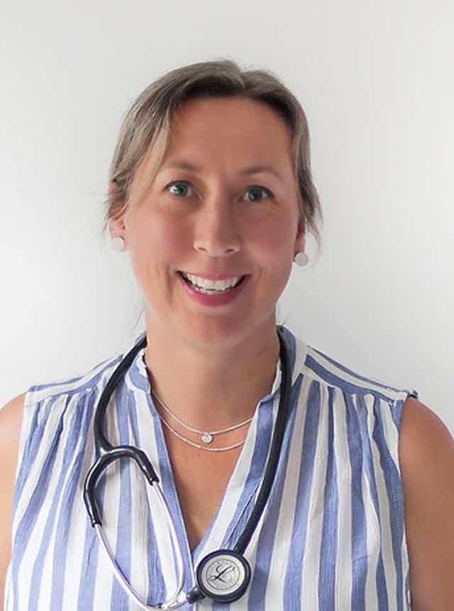 Portrait of Dr. Jessica Nesbitt