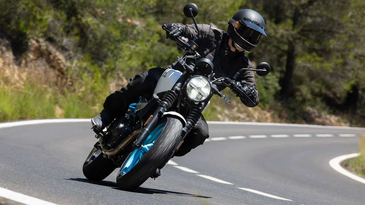 Royal Enfield Guerrilla 450
