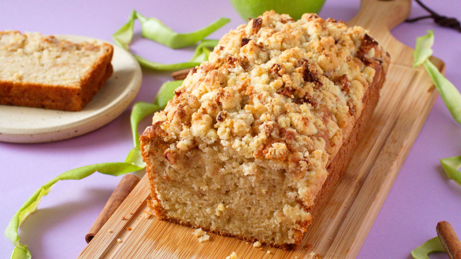 Apple Crumb Cake