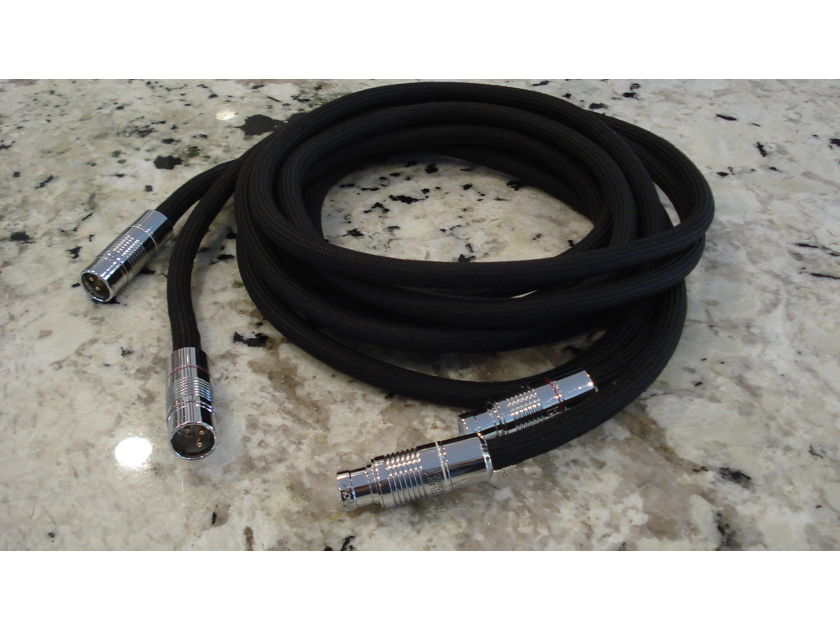 Silent Source  The Music Reference  3 Meter Balanced XLR cables.