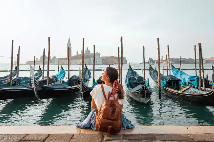 Unusual Walking Tour with 30-Minute Shared Gondola Ride