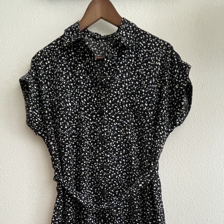 Button Up Hemdkragen-Kleid