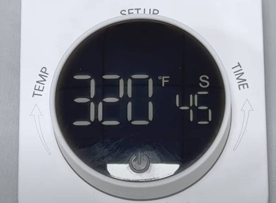 Heat press set to 160°C for optimal DTF transfer curing