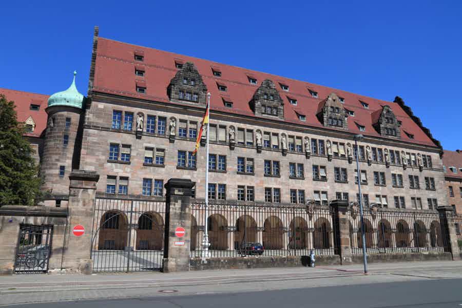 Private 8-Day Anne Frank Memorial Tour: Amsterdam to Auschwitz - photo 1