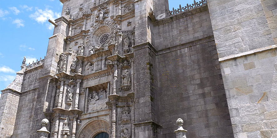  Pontevedra, Spain
- Basílica de Santa María a Maior.jpg