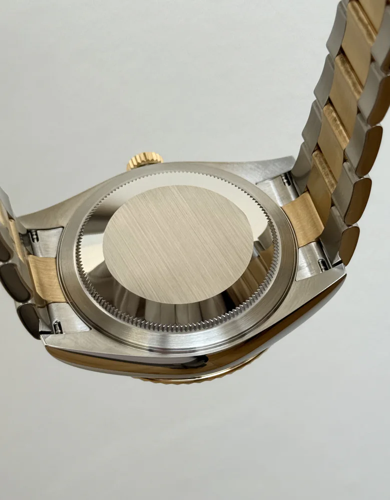 Champagne Dial Index 2025