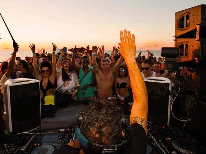 Float Your Boat - Sunset Party Cruise