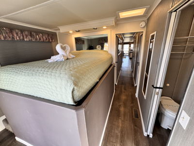 Boat Image 43