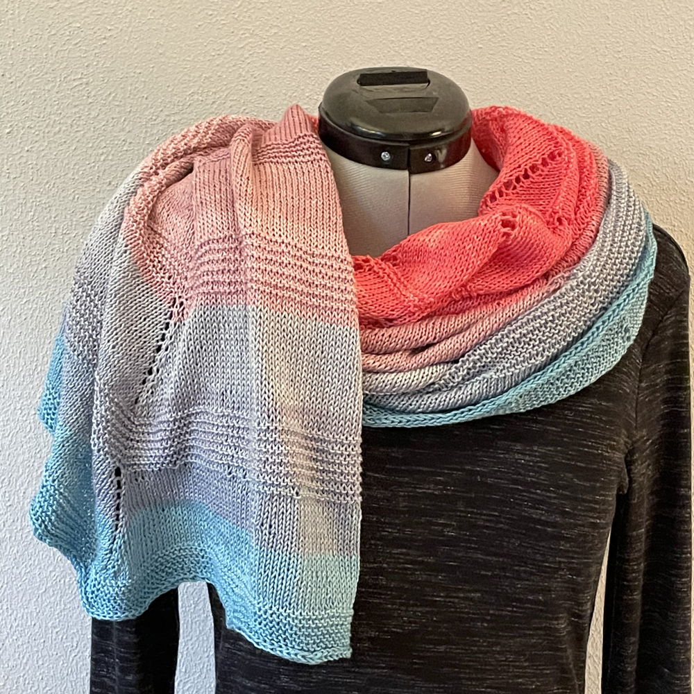 Knitted faded scarf Wendy