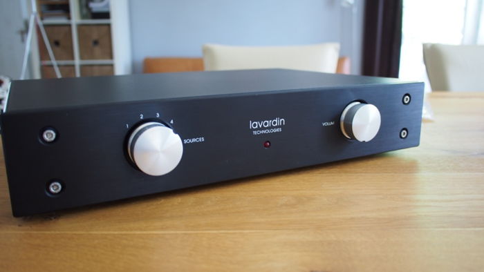 Lavardin IS Reference with MM Phono.