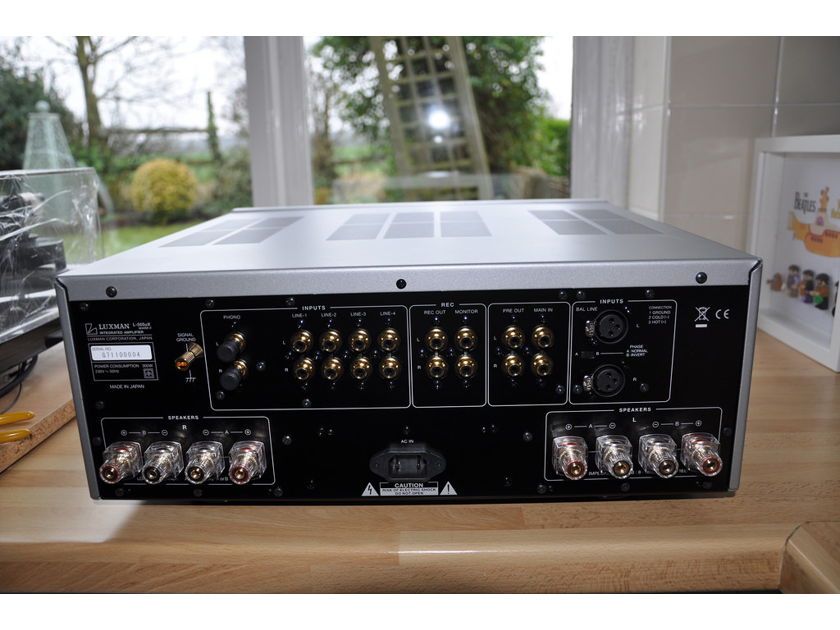 Luxman L-505uXII (MK2) last version Integrated Amplifier 220-240V