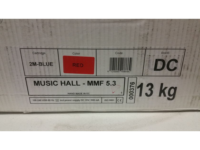 Music Hall MMF-5.3 DC turntable