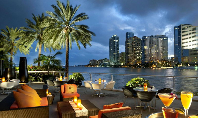 featured image for story, Exploring the Sizzling Real Estate Landscape of Miami's Hottest Neighborhoods