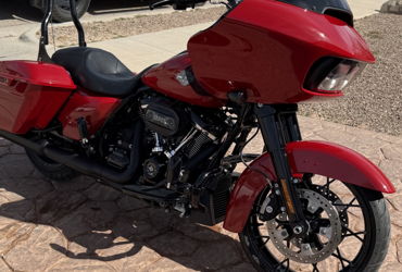 2022 HARLEY-DAVIDSON ROAD GLIDE SPECIAL motorcycle for rent near Horizon City, TX
