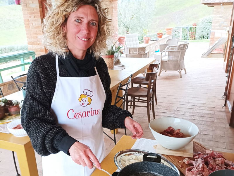 Experiencias gastronómicas Certaldo: Cena al atardecer en las colinas de la Toscana.