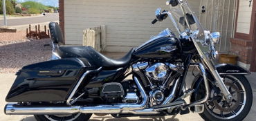 2018 HARLEY-DAVIDSON FLHR ROAD KING motorcycle for rent near Apache Junction, AZ