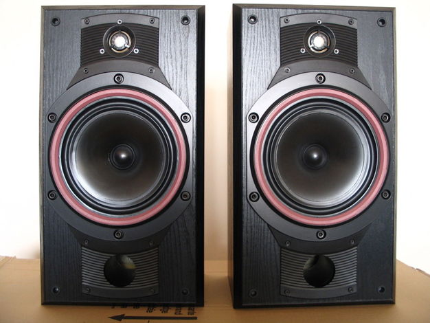 Bowers and Wilkins BW DM-310 Great condition with Box a...