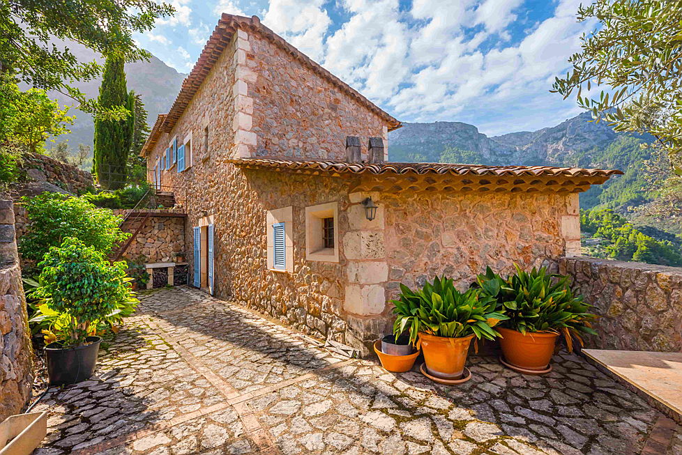  Balearic Islands
- traditional Mallorcan country house.jpg