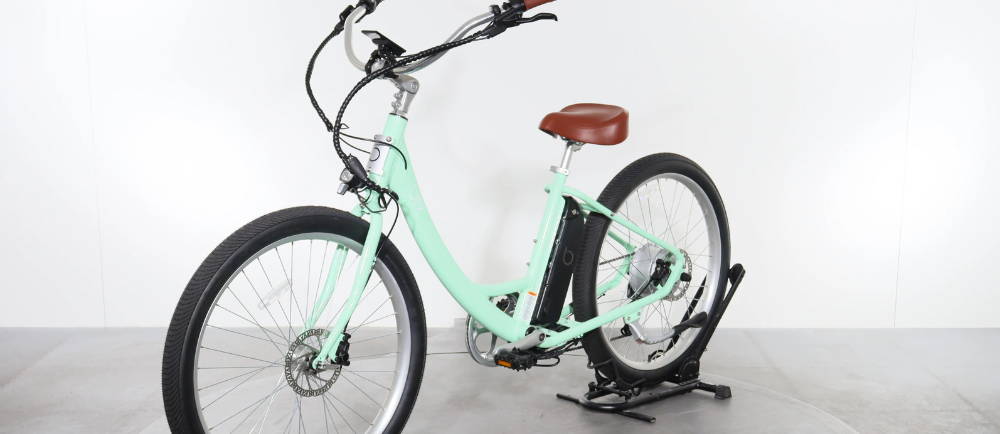 Blix Sol X electric bike seafoam green