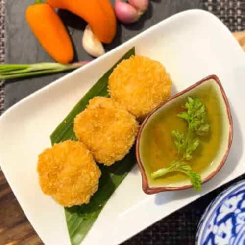 Image 15: Prawn Cakes (3 Pieces) ทอดมันกุ้ง 3ชิ้น