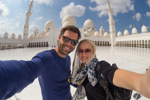 From Dubai: Abu Dhabi Premium Full-Day Sightseeing Tour