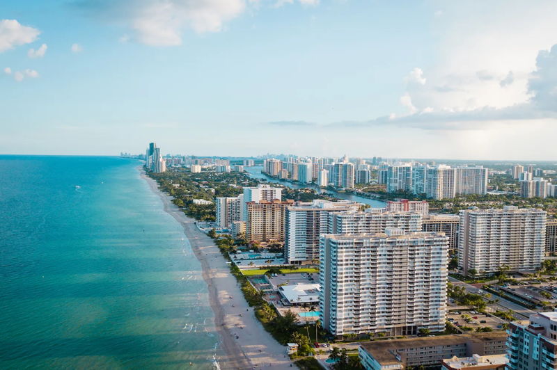 featured image for story, 10 largest buildings in Hallandale Beach Florida