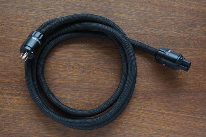 Silent Source Audio Cables Signature 2.5 M Power Cord