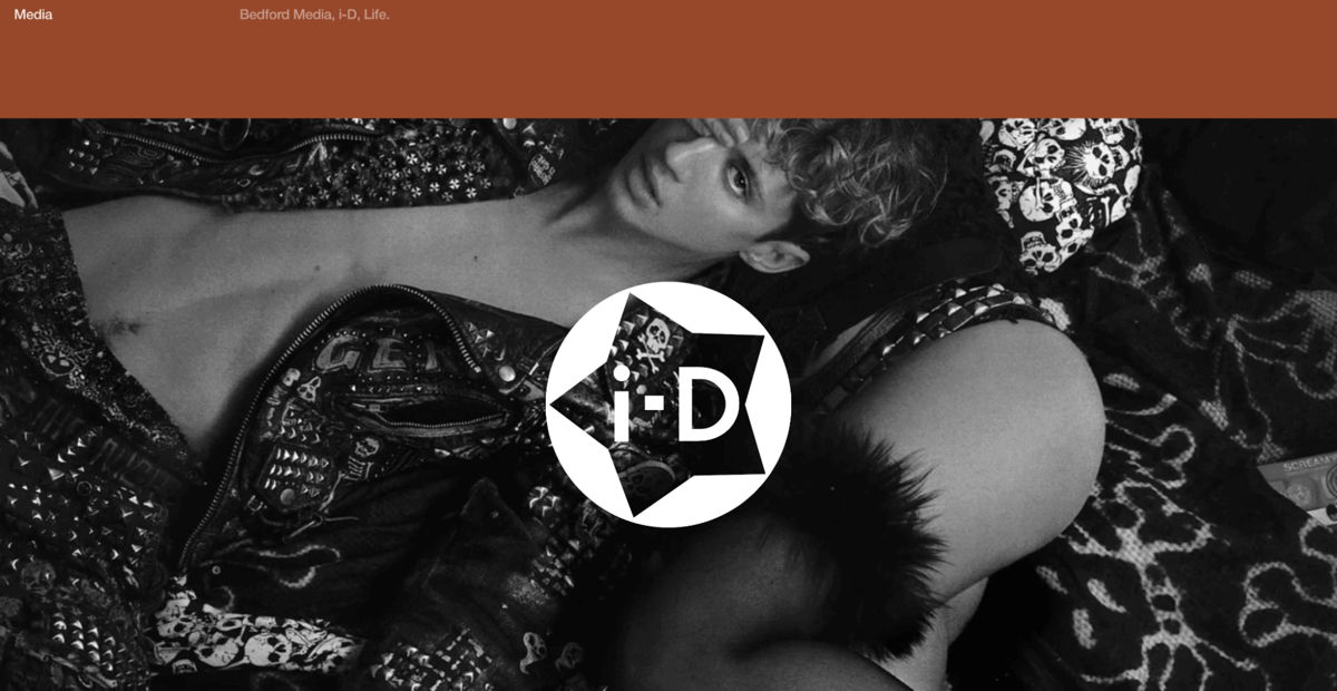 Screenshot of Karlie Kloss, from the model websites collection.